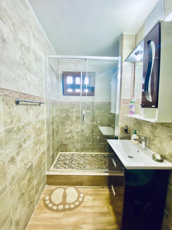 Apartament Sunshine Apartment Orsova Bagian luar foto